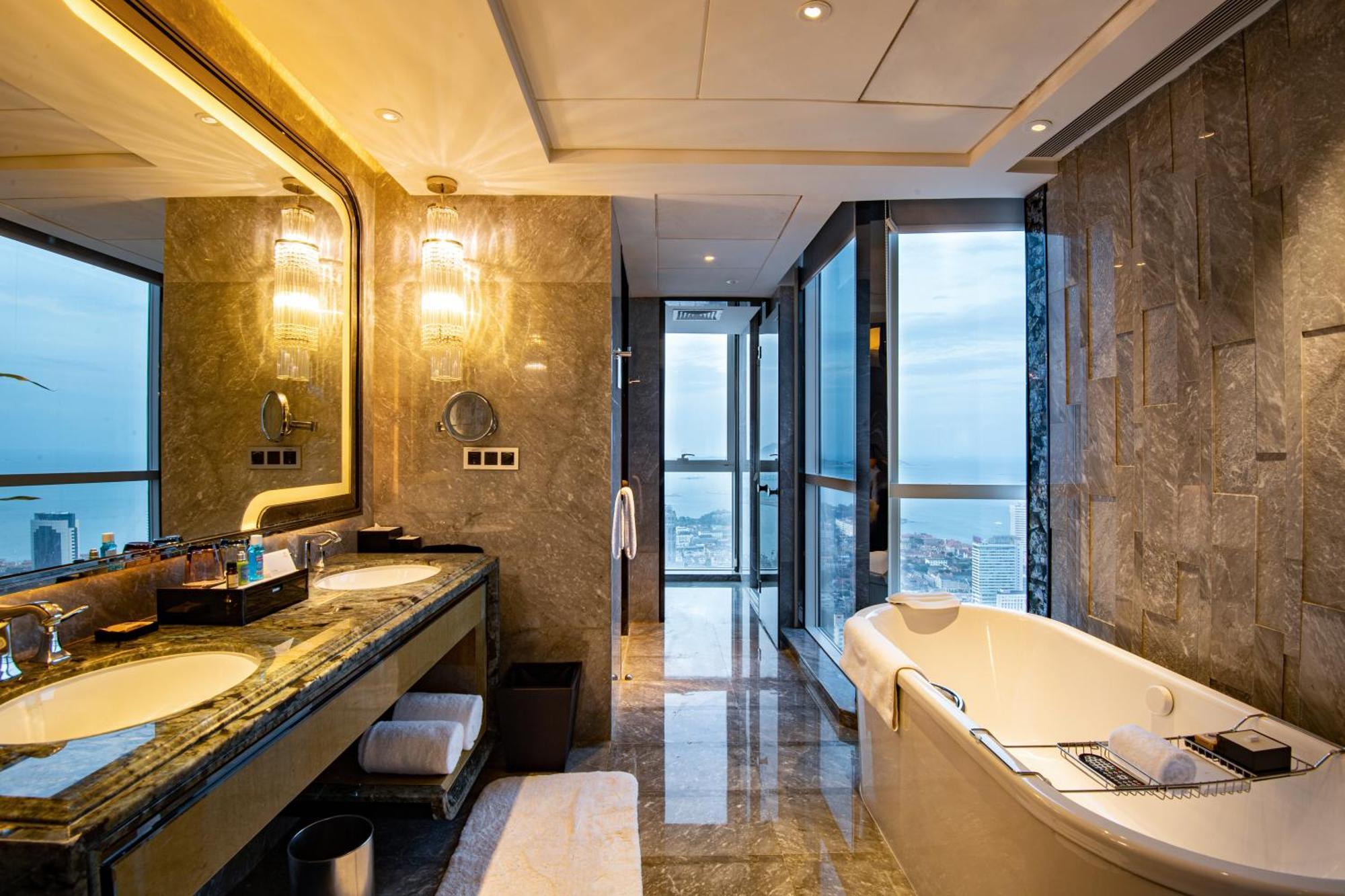 فندق Pullman Yantai Center المظهر الخارجي الصورة