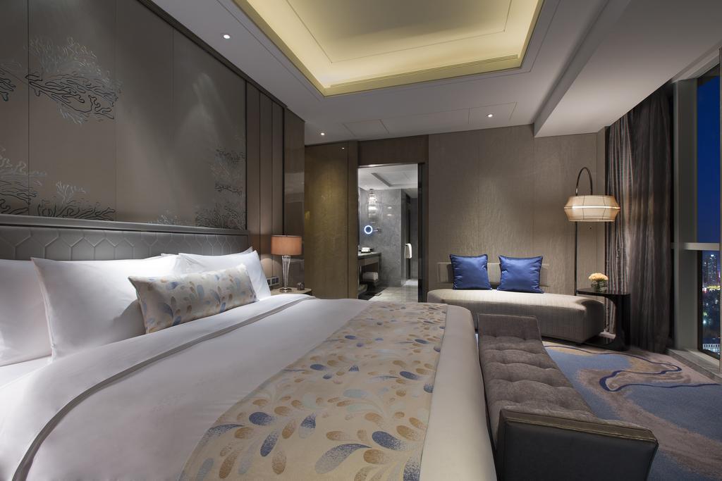 فندق Pullman Yantai Center الغرفة الصورة
